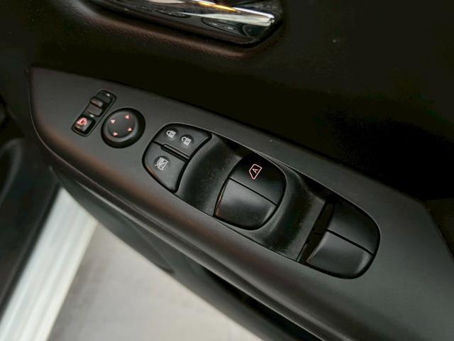 セレナ ハイウェイスター　プロパイロットエディション　プロパイロット・フリップダウンモニター・バックカメラ・両側電動スライドドア・純正ナビ・バックカメラ・ドライブレコーダー・ＥＴＣ・衝突軽減ブレーキ・フォグランプ（30枚目）