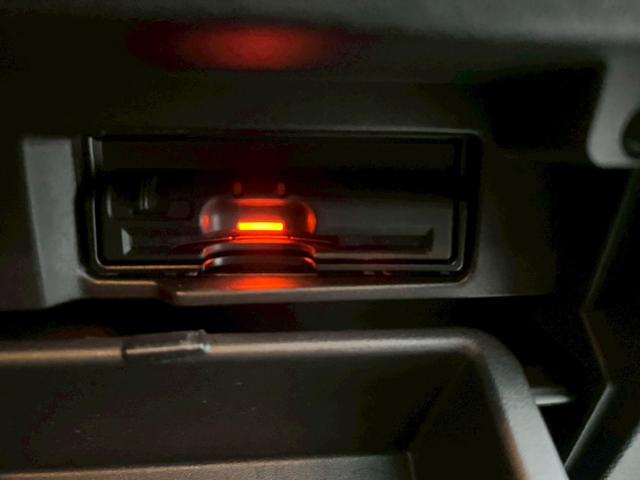 セレナ ハイウェイスター　プロパイロットエディション　プロパイロット・フリップダウンモニター・バックカメラ・両側電動スライドドア・純正ナビ・バックカメラ・ドライブレコーダー・ＥＴＣ・衝突軽減ブレーキ・フォグランプ（42枚目）