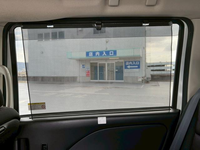 セレナ ハイウェイスター　両側パワースライドドア・後部座席エアコン・クルーズコントロール・プッシュスタート・地デジ対応ナビ・ＥＴＣ・バックモニター・３列シート・ＢｌｕｅｔｏｏｔｈＡｕｄｉｏ対応・パーキングアシスト（34枚目）