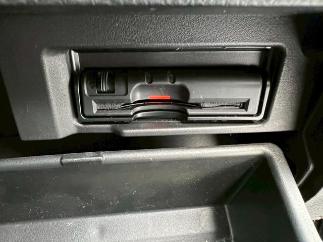 セレナ ハイウェイスター　Ｖセレ＋セーフティＩＩ　ＳＨＶ　地デジ対応ナビ・後部座席エアコン・後部座席モニター・ＢｌｕｅｔｏｏｔｈＡｕｄｉｏ対応・クルーズコントロール・両側パワースライドドアバックカメラ・プッシュスタート・ビルトインＥＴＣ（18枚目）