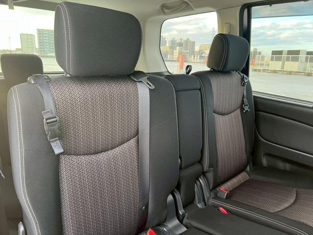 セレナ ハイウェイスター　Ｖセレ＋セーフティＩＩ　ＳＨＶ　地デジ対応ナビ・後部座席エアコン・後部座席モニター・ＢｌｕｅｔｏｏｔｈＡｕｄｉｏ対応・クルーズコントロール・両側パワースライドドアバックカメラ・プッシュスタート・ビルトインＥＴＣ（39枚目）