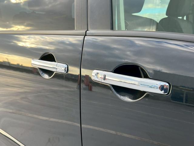 セレナ ハイウェイスター　Ｖセレ＋セーフティＩＩ　ＳＨＶ　地デジ対応ナビ・後部座席エアコン・後部座席モニター・ＢｌｕｅｔｏｏｔｈＡｕｄｉｏ対応・クルーズコントロール・両側パワースライドドアバックカメラ・プッシュスタート・ビルトインＥＴＣ（70枚目）