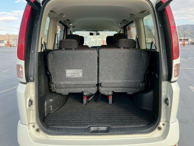 セレナ ハイウェイスター　Ｖセレクション　両側パワースライドドア・バックカメラ・インテリキー・ドライブレコーダー・ＥＴＣ・Ｂｌｕｅｔｏｏｔｈオーディオ対応・オートエアコン・純正アルミホイール・リヤエアコン・オートライト・オートエアコン（33枚目）