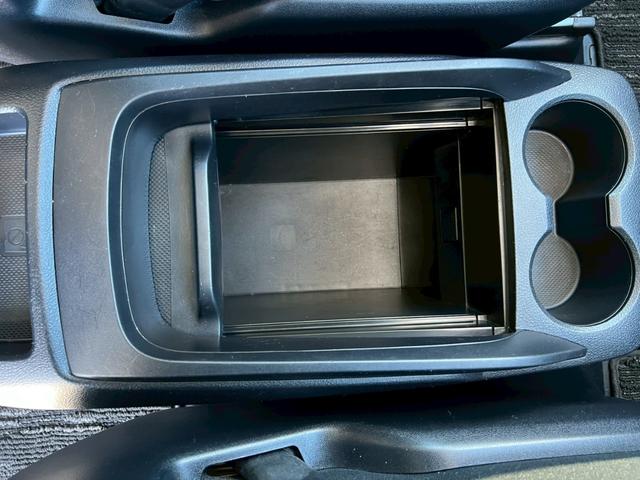 ヴェルファイア ２．５Ｚ　プッシュスタート・地デジ対応ナビ・ドライブレコーダー・バックカメラ・両側パワースライドドア・後部座席エアコン・クルーズコントロール・ビルトインＥＴＣ・３列シート・ＬＥＤヘッドランプ（20枚目）