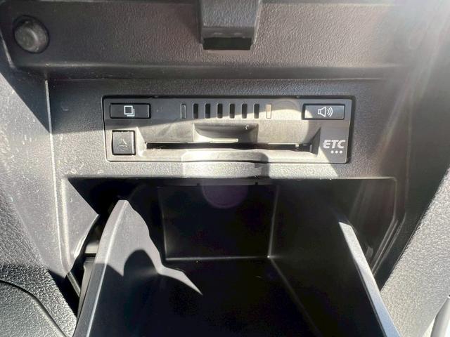 ヴェルファイア ２．５Ｚ　プッシュスタート・地デジ対応ナビ・ドライブレコーダー・バックカメラ・両側パワースライドドア・後部座席エアコン・クルーズコントロール・ビルトインＥＴＣ・３列シート・ＬＥＤヘッドランプ（25枚目）