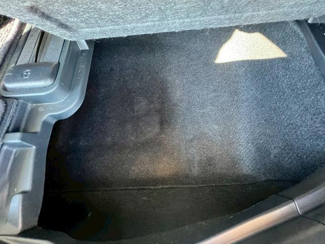 ヴェルファイア ２．５Ｚ　プッシュスタート・地デジ対応ナビ・ドライブレコーダー・バックカメラ・両側パワースライドドア・後部座席エアコン・クルーズコントロール・ビルトインＥＴＣ・３列シート・ＬＥＤヘッドランプ（42枚目）