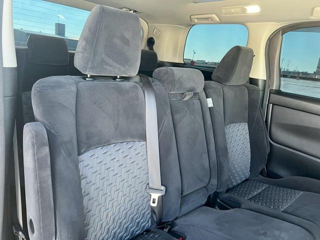 ヴェルファイア ２．５Ｚ　プッシュスタート・地デジ対応ナビ・ドライブレコーダー・バックカメラ・両側パワースライドドア・後部座席エアコン・クルーズコントロール・ビルトインＥＴＣ・３列シート・ＬＥＤヘッドランプ（47枚目）