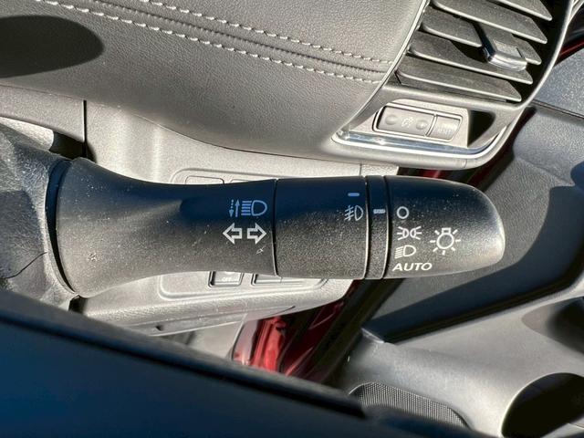 セレナ ハイウェイスター Vセレクション 全方位カメラ・地デジ対応ナビ・バックカメラ・BluetoothAudio対応・ETC・クルーズコントロール・両側パワースライドドア・後部座席エアコン・アイドリングストップ・インテリキー・(17枚目)