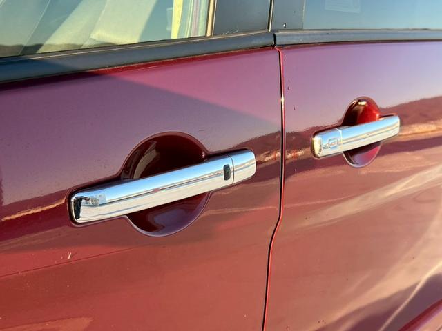 セレナ ハイウェイスター Vセレクション 全方位カメラ・地デジ対応ナビ・バックカメラ・BluetoothAudio対応・ETC・クルーズコントロール・両側パワースライドドア・後部座席エアコン・アイドリングストップ・インテリキー・(52枚目)