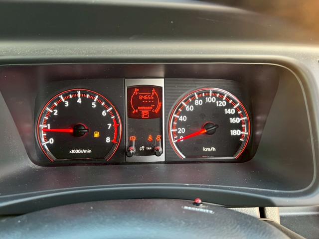 セレナ ハイウェイスター 地デジ対応純正ナビ・バックカメラ・ビルトインETC・両側パワースライドドア・インテリキー・純正アルミホイール・ディスチャージヘッドライト・オートエアコン・オートライト・(17枚目)