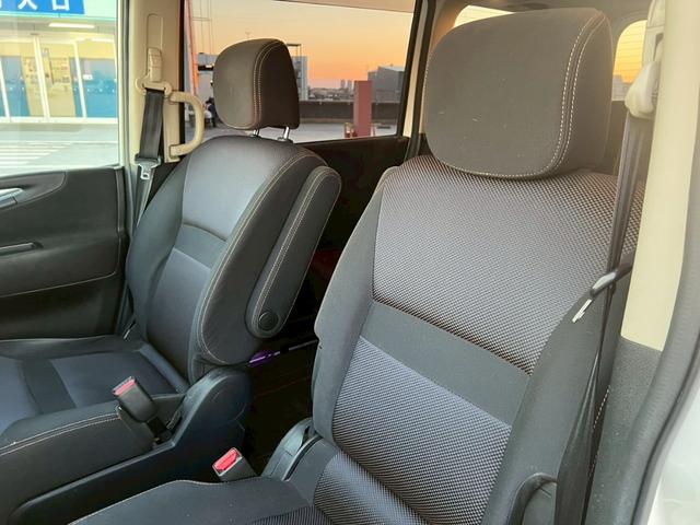 セレナ ハイウェイスター 地デジ対応純正ナビ・バックカメラ・ビルトインETC・両側パワースライドドア・インテリキー・純正アルミホイール・ディスチャージヘッドライト・オートエアコン・オートライト・(31枚目)