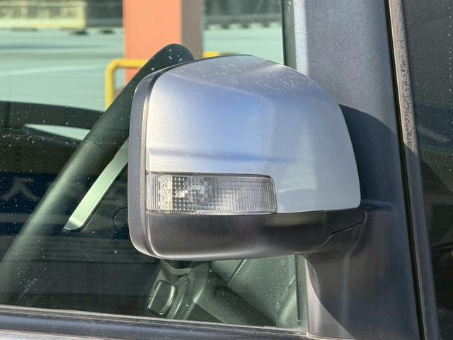 セレナ ハイウェイスター Vセレクション バックカメラ・地デジ対応ナビ・インテリジェントキー・3列シート・両側パワースライドドア・ビルトインETC・バイキセノンライト・バックガイドモニター・後部座席エアコン(56枚目)