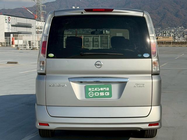 セレナ ハイウェイスター Vセレクション バックカメラ・地デジ対応ナビ・インテリジェントキー・3列シート・両側パワースライドドア・ビルトインETC・バイキセノンライト・バックガイドモニター・後部座席エアコン(72枚目)