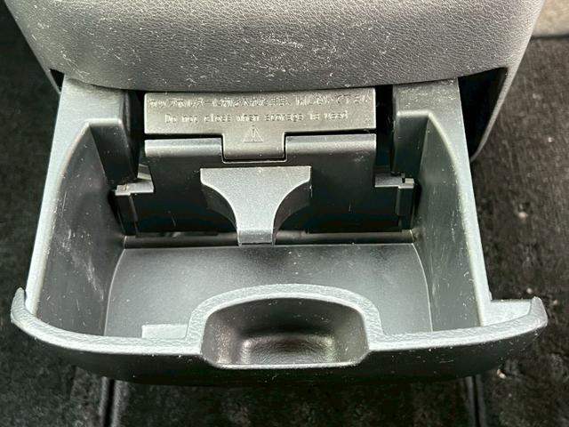 セレナ ハイウェイスター Vセレクション ビルトインETC・両側パワースライドドア・地デジ対応ナビ・バックカメラ・スマートキー・プッシュスタート・3列シート・ドライブレコーダー・前期型・LEDヘッドランプ・クルーズコントロール(15枚目)