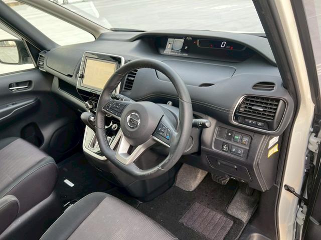 セレナ ハイウェイスター Vセレクション ビルトインETC・両側パワースライドドア・地デジ対応ナビ・バックカメラ・スマートキー・プッシュスタート・3列シート・ドライブレコーダー・前期型・LEDヘッドランプ・クルーズコントロール(26枚目)