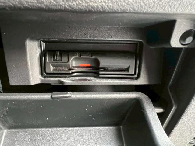 セレナ ハイウェイスター Vセレクション ビルトインETC・両側パワースライドドア・地デジ対応ナビ・バックカメラ・スマートキー・プッシュスタート・3列シート・ドライブレコーダー・前期型・LEDヘッドランプ・クルーズコントロール(37枚目)