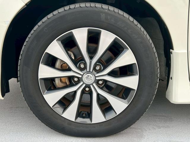 セレナ ハイウェイスター Vセレクション ビルトインETC・両側パワースライドドア・地デジ対応ナビ・バックカメラ・スマートキー・プッシュスタート・3列シート・ドライブレコーダー・前期型・LEDヘッドランプ・クルーズコントロール(67枚目)