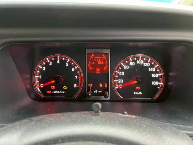 セレナ 20G 両側電動スライドドア・ETC・バックカメラ・スマートキー・電動格納ミラー・ウォークスルー・フォグランプ・盗難防止装置・アルミホイール・ABS・ディスチャージヘッドライト・オートライト・フルフラット(9枚目)