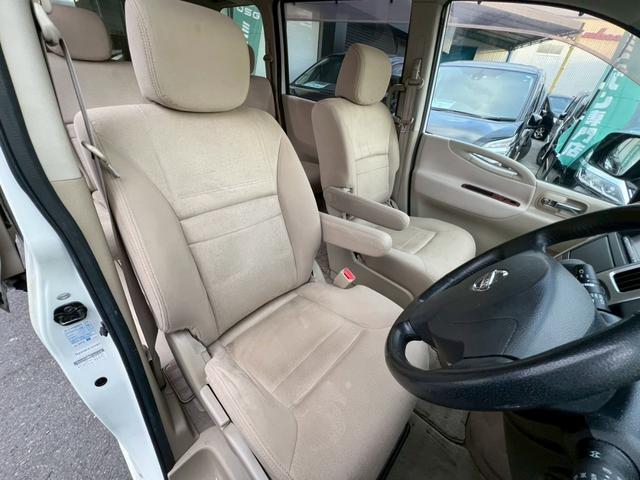 セレナ 20G 両側電動スライドドア・ETC・バックカメラ・スマートキー・電動格納ミラー・ウォークスルー・フォグランプ・盗難防止装置・アルミホイール・ABS・ディスチャージヘッドライト・オートライト・フルフラット(23枚目)