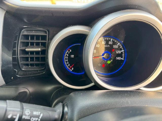 Ｎ－ＢＯＸカスタム Ｇ　ＳＳパッケージ　純正ナビ・電動スライドドア・シートカバー・バックカメラ・シートヒーター・ＥＴＣ・オートライト・ステアリングスイッチ・アイドリングストップ・純正アルミホイール・スマートキー（12枚目）