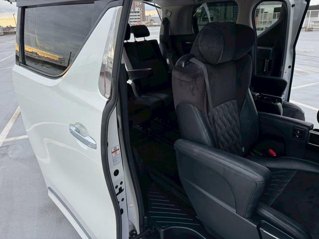 ヴェルファイア ２．５Ｚ　Ｇエディション　禁煙車・両側電動スライドドア・パワーシート・フリップダウンモニター・ステアリングヒーター・ドライブレコーダー・フルセグＴＶ・ビルトインＥＴＣ・純正アルミホイール・クルコン（52枚目）