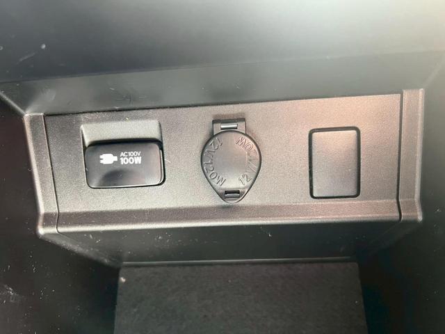 アルファード ２．５Ｓ　Ｃパッケージ　禁煙車・フリップダウンモニター・後部座席エアコン・地デジ対応ナビ・バックカメラ・ＬＥＤヘッドランプ・フロントフォグランプ・ビルトインＥＴＣ・両側パワースライドドア・モデリスタエアロ（12枚目）