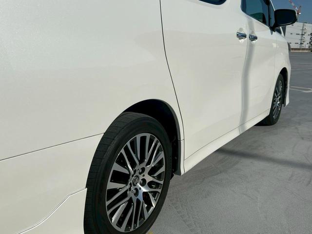 アルファード ２．５Ｓ　Ｃパッケージ　禁煙車・フリップダウンモニター・後部座席エアコン・地デジ対応ナビ・バックカメラ・ＬＥＤヘッドランプ・フロントフォグランプ・ビルトインＥＴＣ・両側パワースライドドア・モデリスタエアロ（52枚目）