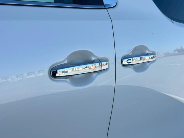 アルファード ２．５Ｓ　Ｃパッケージ　禁煙車・フリップダウンモニター・後部座席エアコン・地デジ対応ナビ・バックカメラ・ＬＥＤヘッドランプ・フロントフォグランプ・ビルトインＥＴＣ・両側パワースライドドア・モデリスタエアロ（56枚目）