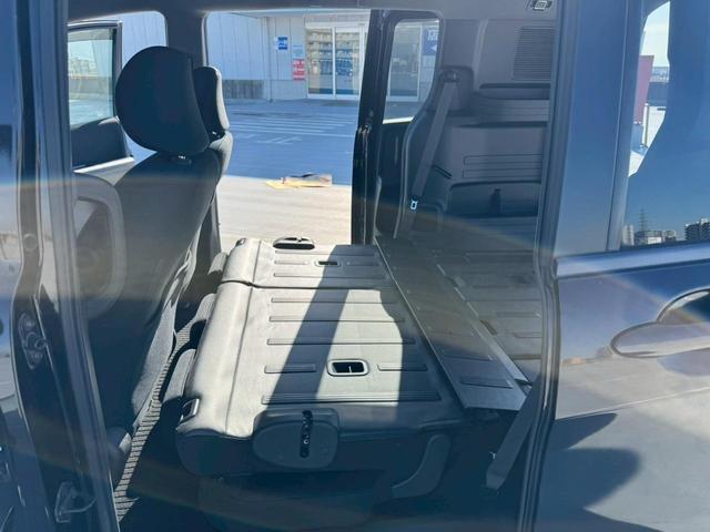 フリードハイブリッド 禁煙車・クルーズコントロール・BluetoothAudio対応・フルフラットシート・パワースライドドア・電動格納ミラー・ディスチャードランプ・ECONモードスイッチ(39枚目)