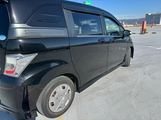 フリードハイブリッド 禁煙車・クルーズコントロール・BluetoothAudio対応・フルフラットシート・パワースライドドア・電動格納ミラー・ディスチャードランプ・ECONモードスイッチ(60枚目)