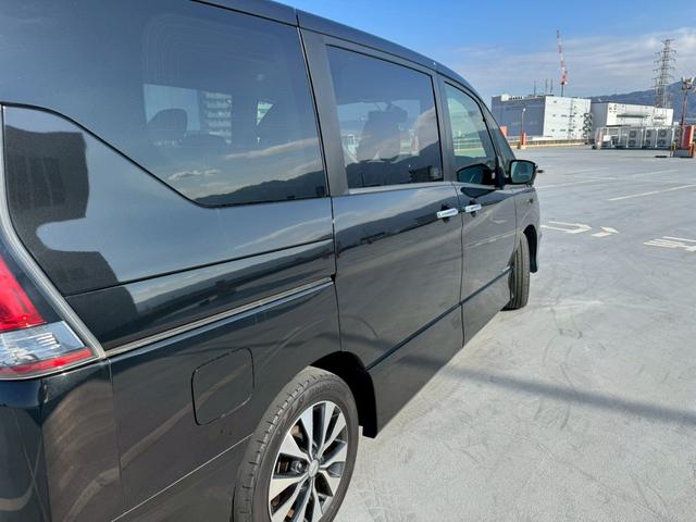 セレナ ハイウェイスター　Ｖセレクション　禁煙車・ＬＥＤヘッドランプ・フロントフォグランプ・ドライブレコーダー・フリップダウンモニター・後部座席エアコン・ビルトインＥＴＣ・両側パワースライドドア・全周囲カメラ・フルフラットシート（61枚目）