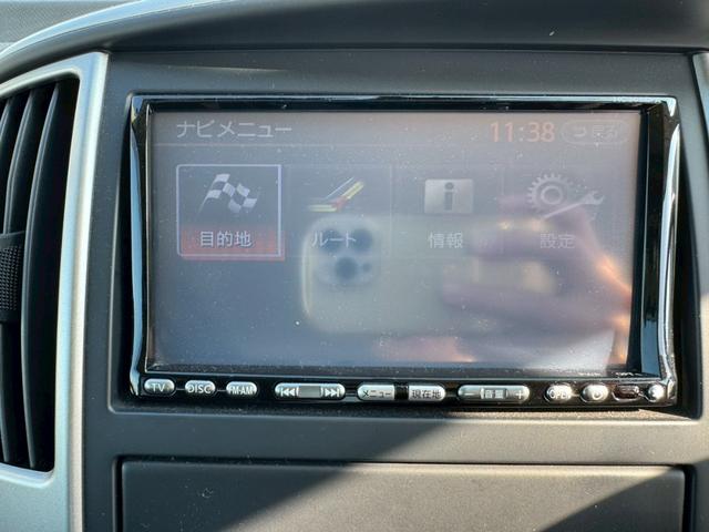 セレナ ハイウェイスター　Ｖセレクション　禁煙車・ＨＩＤヘッドライト・フロントフォグランプ・バックカメラ・３列シート・フルフラットシート・ビルトインＥＴＣ・両側パワースライドドア・後部座席エアコン・ウォークスルー（9枚目）