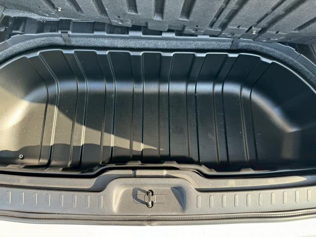 セレナ ハイウェイスター　Ｖセレクション　禁煙車・ＨＩＤヘッドライト・フロントフォグランプ・バックカメラ・３列シート・フルフラットシート・ビルトインＥＴＣ・両側パワースライドドア・後部座席エアコン・ウォークスルー（34枚目）