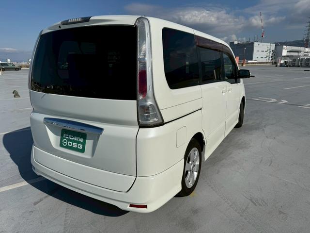 セレナ ハイウェイスター　Ｖセレクション　禁煙車・ＨＩＤヘッドライト・フロントフォグランプ・バックカメラ・３列シート・フルフラットシート・ビルトインＥＴＣ・両側パワースライドドア・後部座席エアコン・ウォークスルー（54枚目）