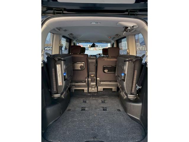 セレナ ハイウェイスターＳ－ＨＶアドバンスドセーフティパック　後期型・禁煙車・両側パワースライドドア・衝突被害軽減ブレーキ・障害物センサー・クルーズコントロール・３列シート・後部座席エアコン・フルフラットシート・ドライブレコーダー（23枚目）