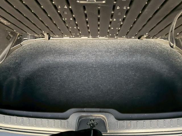 セレナ ハイウェイスターＳ－ＨＶアドバンスドセーフティパック　後期型・禁煙車・両側パワースライドドア・衝突被害軽減ブレーキ・障害物センサー・クルーズコントロール・３列シート・後部座席エアコン・フルフラットシート・ドライブレコーダー（35枚目）