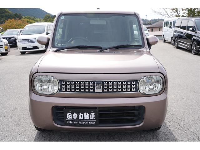 アルトラパン １０ｔｈアニバーサリーリミテッド　社外ナビ／ワンセグ／プッシュスタート／レーダー／ＥＴＣ／シートヒーター／スマートキー／キーレスエントリー／アルミホイール／フルフラットシート／ベンチシート／盗難防止システム（11枚目）