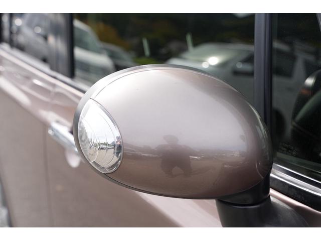 アルトラパン １０ｔｈアニバーサリーリミテッド　社外ナビ／ワンセグ／プッシュスタート／レーダー／ＥＴＣ／シートヒーター／スマートキー／キーレスエントリー／アルミホイール／フルフラットシート／ベンチシート／盗難防止システム（15枚目）