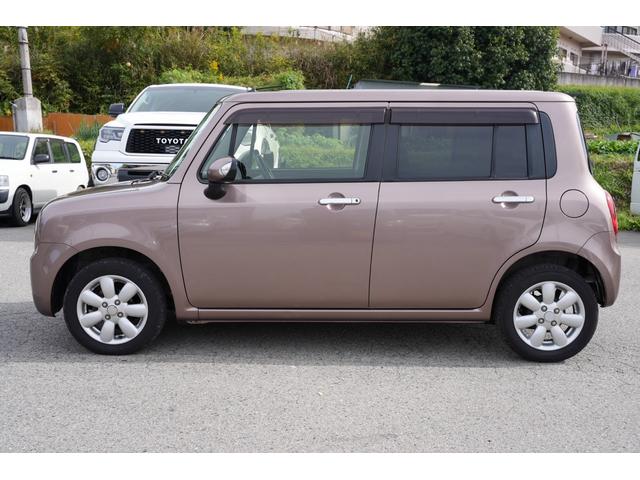 アルトラパン １０ｔｈアニバーサリーリミテッド　社外ナビ／ワンセグ／プッシュスタート／レーダー／ＥＴＣ／シートヒーター／スマートキー／キーレスエントリー／アルミホイール／フルフラットシート／ベンチシート／盗難防止システム（33枚目）