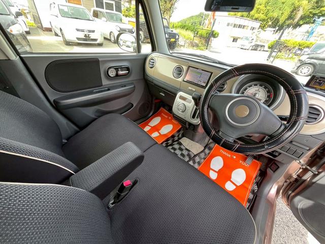 アルトラパン １０ｔｈアニバーサリーリミテッド　社外ナビ／ワンセグ／プッシュスタート／レーダー／ＥＴＣ／シートヒーター／スマートキー／キーレスエントリー／アルミホイール／フルフラットシート／ベンチシート／盗難防止システム（46枚目）