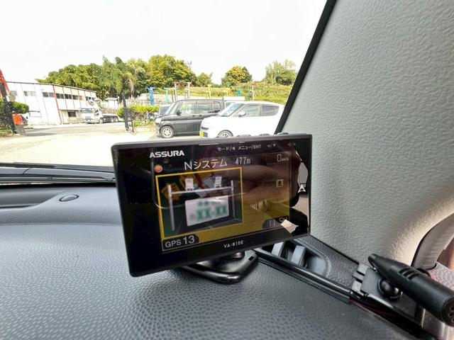 アルトラパン １０ｔｈアニバーサリーリミテッド　社外ナビ／ワンセグ／プッシュスタート／レーダー／ＥＴＣ／シートヒーター／スマートキー／キーレスエントリー／アルミホイール／フルフラットシート／ベンチシート／盗難防止システム（49枚目）