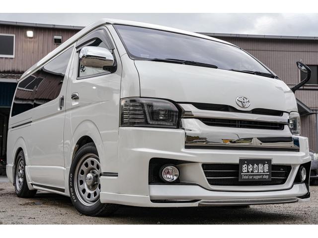 ハイエースバン スーパーＧＬ　ダークプライム　社外ナビ／フルゼク／バックカメラ／ＥＴＣ／ローダウン／エアロパーツ「フロント、リア、サイド」／デイトナホイール／ベッドキット／社外ヘッドライト／社外テールランプ／後席モニター／両側パワースライドドア（11枚目）