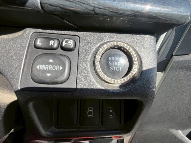 ハイエースバン スーパーＧＬ　ダークプライム　社外ナビ／フルゼク／バックカメラ／ＥＴＣ／ローダウン／エアロパーツ「フロント、リア、サイド」／デイトナホイール／ベッドキット／社外ヘッドライト／社外テールランプ／後席モニター／両側パワースライドドア（43枚目）