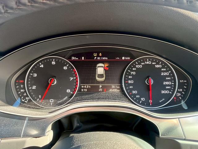 A7スポーツバック 3.0TFSIクワトロ 純正ナビ/ETC/バックカメラ/Bluetooth/ABTフロントエアロ/ローダウン/20インチ純正AW/ブラックレザーシート/シートヒーター/BOSEサウンド/コーティング施工済み/電動リアゲート(46枚目)