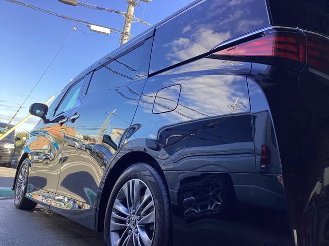 アルファード Ｚ　サンルーフ　後席モニター　デジタルインナーミラー　トヨタチームメイトアドバンストパーキング（7枚目）