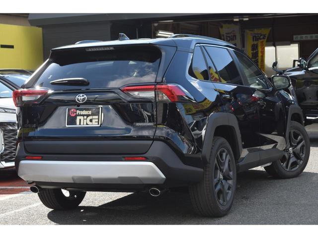 ＲＡＶ４ 　登録済未使用・１０．５インチＤＡＰＬＵＳ・バックカメラ・シートエアコン・ハンドルヒーター・ＥＴＣ２．０・パワーシート・衝突軽減ブレーキ・クリアランスソナー（11枚目）