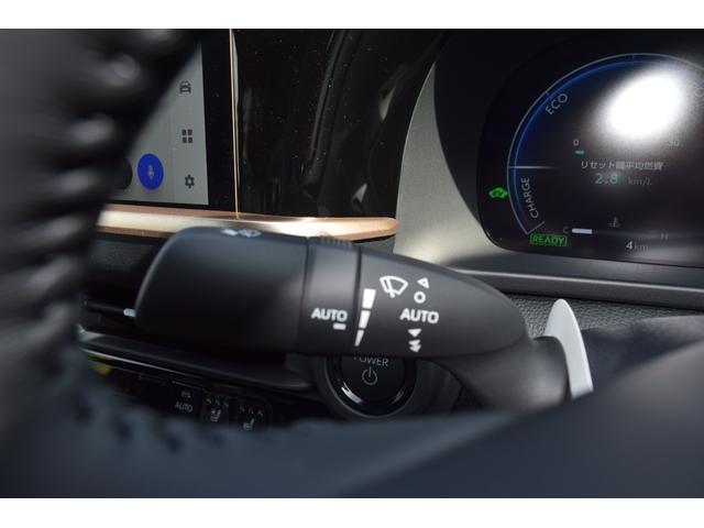 クラウンクロスオーバー Ｇアドバンスド・レザーパッケージ　黒レザーシート　全周囲カメラ　電子ミラー　パワーバックドア　置くだけ充電　シートヒーター　パワーシート（21枚目）
