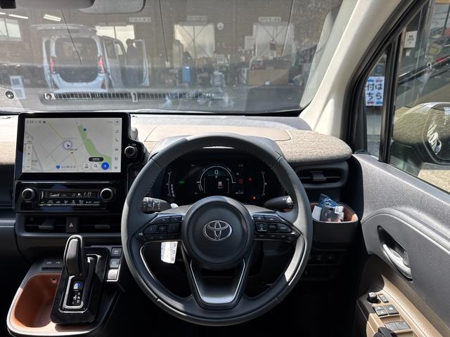 シエンタ ハイブリッドＺ　１０．５型ディスプレイオーディオ・Ｃａｒ　Ｐｌａｙ対応・純正１５インチホイール・両側電動スライド・三列シート・ブラインドスポットモニター・３６０度カメラ・パーキングアシスト（60枚目）