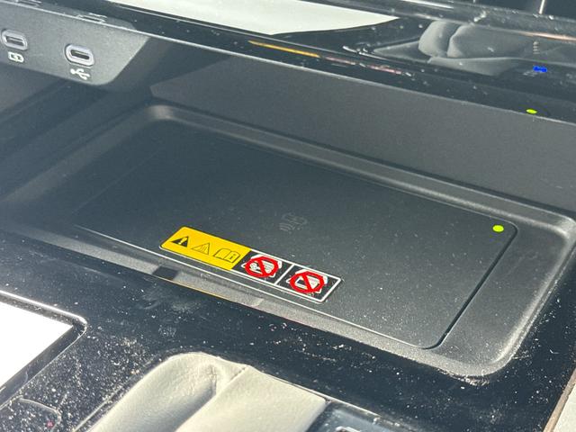 アルファード Ｚ　左右独立式ムーンルーフ　ユニバーサルステップ　デジタルインナーミラー　カラーヘッドアップディスプレイ　パーキングアシスト　ＥＴＣ２．０　フルセグＴＶ　純正１８インチアルミホイール　純正１４インチアルミ（34枚目）