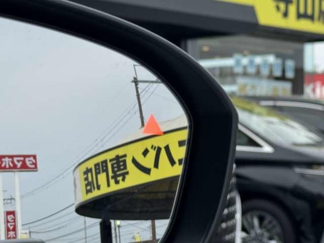 セレナ ｅ－パワー　ハイウェイスターＶ　プロパイロット　クルーズコントロール　車線中央維持　ＬＥＤヘッドライト　ハンズフリースライドドア　全方位カメラ　リヤオートエアコン　インテリジェントントルームミラー　エマージェンシーブレーキ（11枚目）